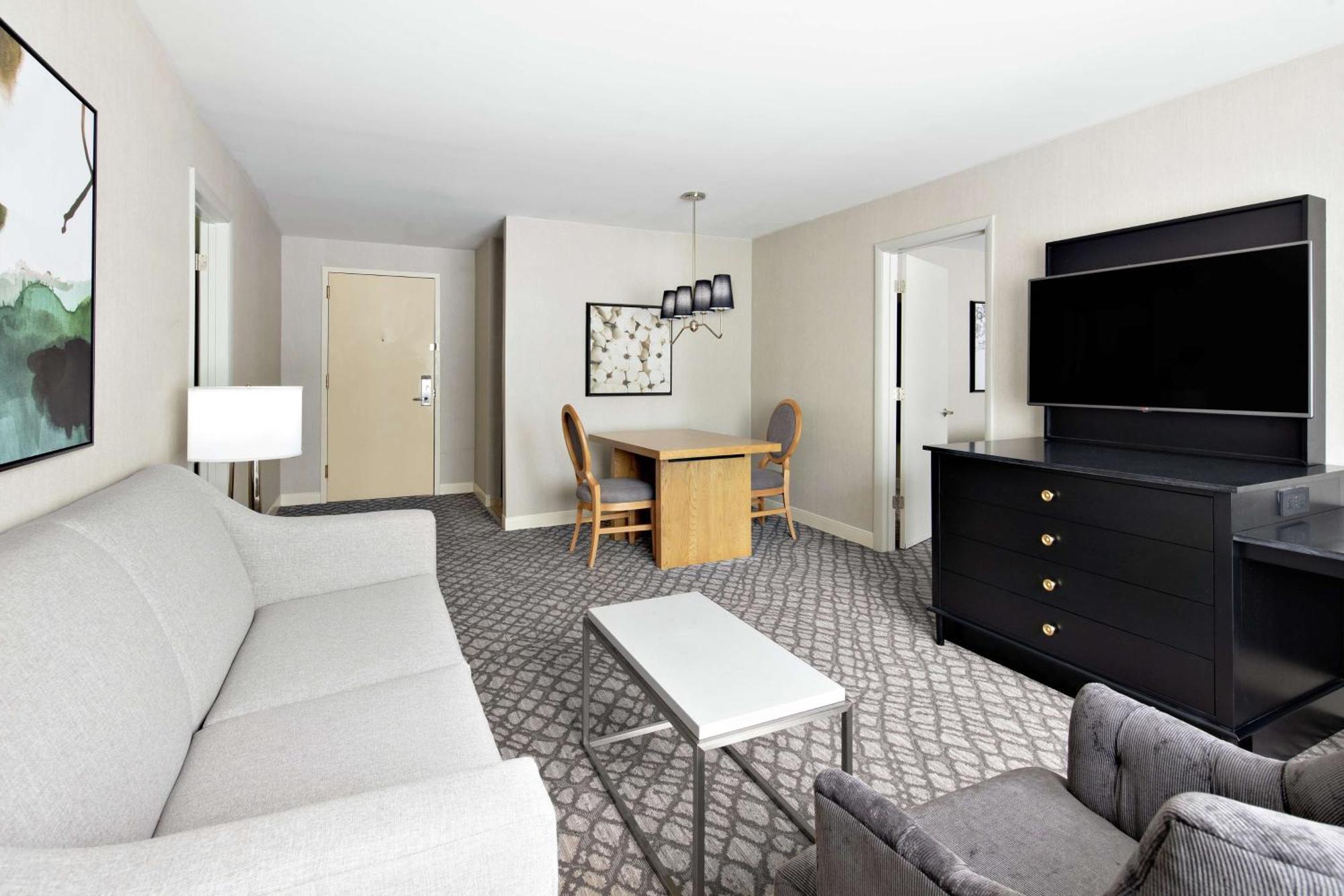 Doubletree Suites By Hilton Charlotte/Southpark Zewnętrze zdjęcie